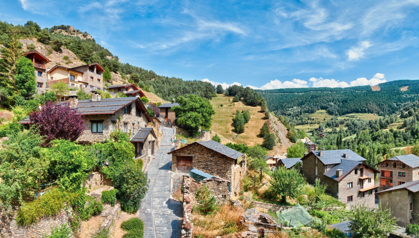 header picture of tour Pyrenees Catalonia South of France